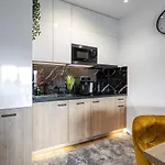 Park B18-z Dostepem Do Basenu, Sauny, Jacuzzi, Silowni Апартаменты Шклярска-Поремба