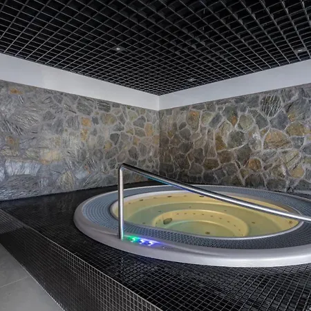 公寓 Park B18-z Dostepem Do Basenu, Sauny, Jacuzzi, Silowni