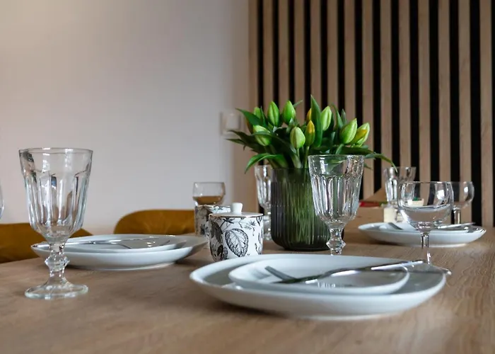 Park B18-z Dostepem Do Basenu, Sauny, Jacuzzi, Silowni *