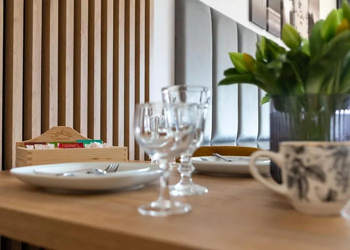 Park B18-z Dostepem Do Basenu, Sauny, Jacuzzi, Silowni 아파트 *